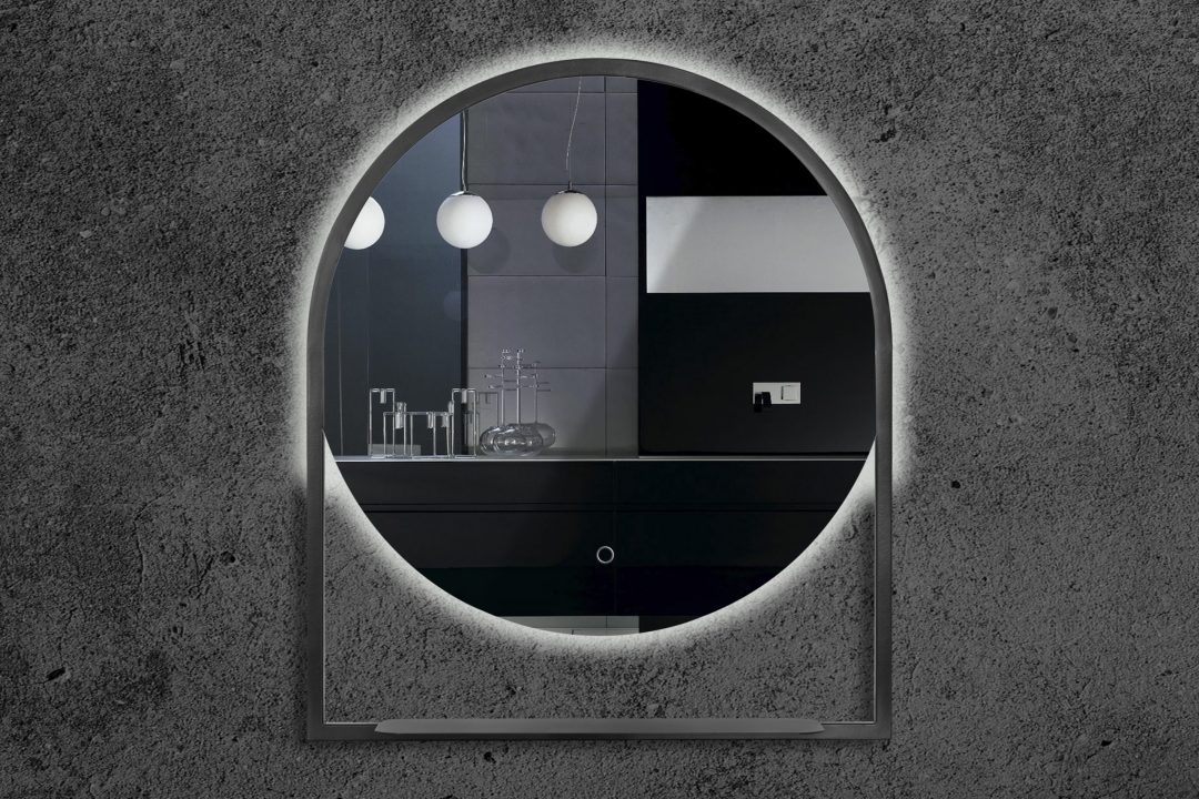 Зеркало с подсветкой Armadi Art Vallessi 550/2 80x80 с полочкой, антрацит зеркало с фацетом и полочкой 60х50 см evoform