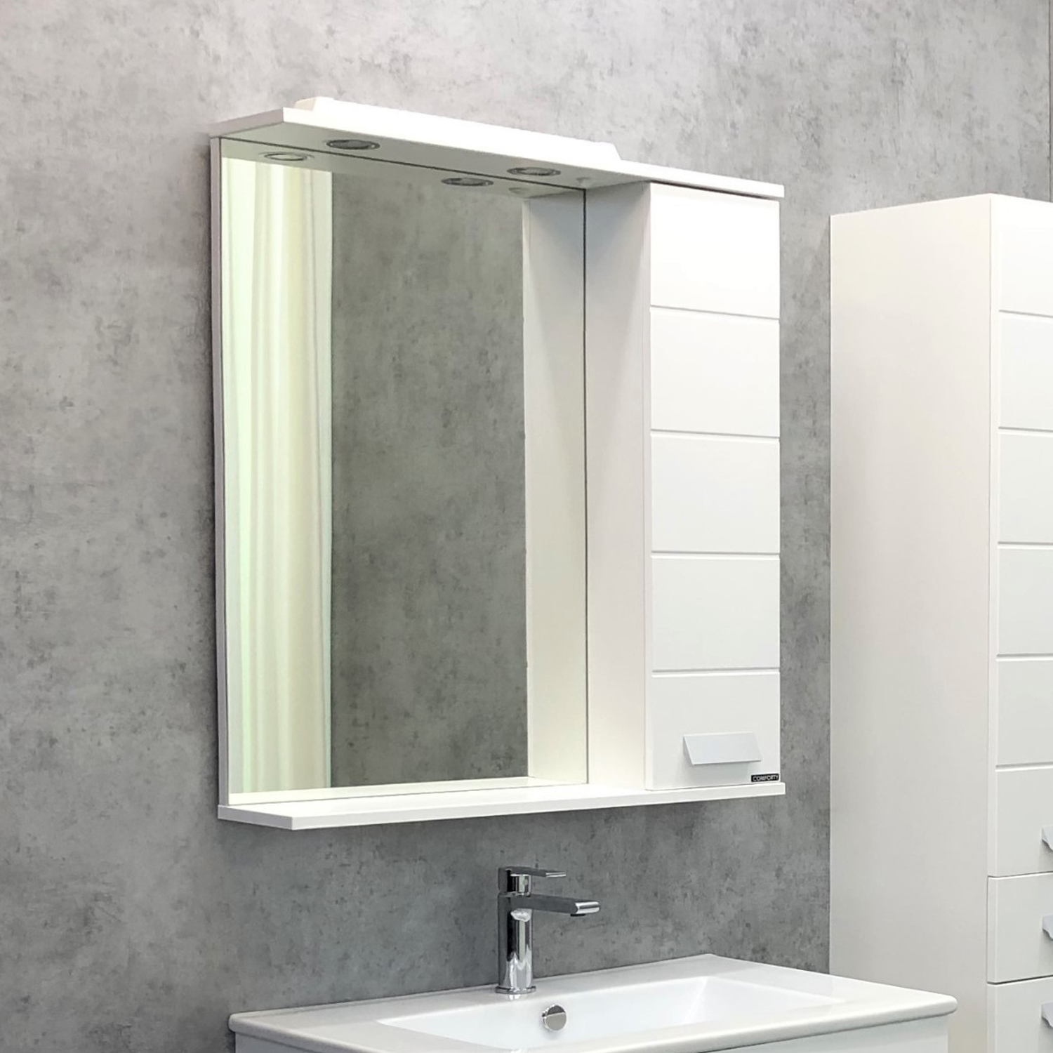 Зеркало со шкафчиком Comforty Модена 75  белый матовый 00-00001640 зеркало для ванной comforty пион 60